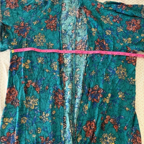 Large Maurices Teal Floral Mixed Print Kimono - Picture 12 of 12